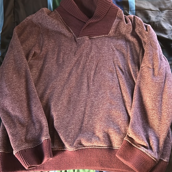 H&M Collared Sweater - Picture 3 of 3